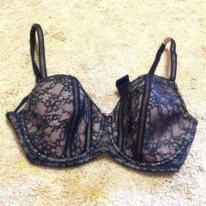 b tempted 💋 black lace with light pink Bra 34DDD